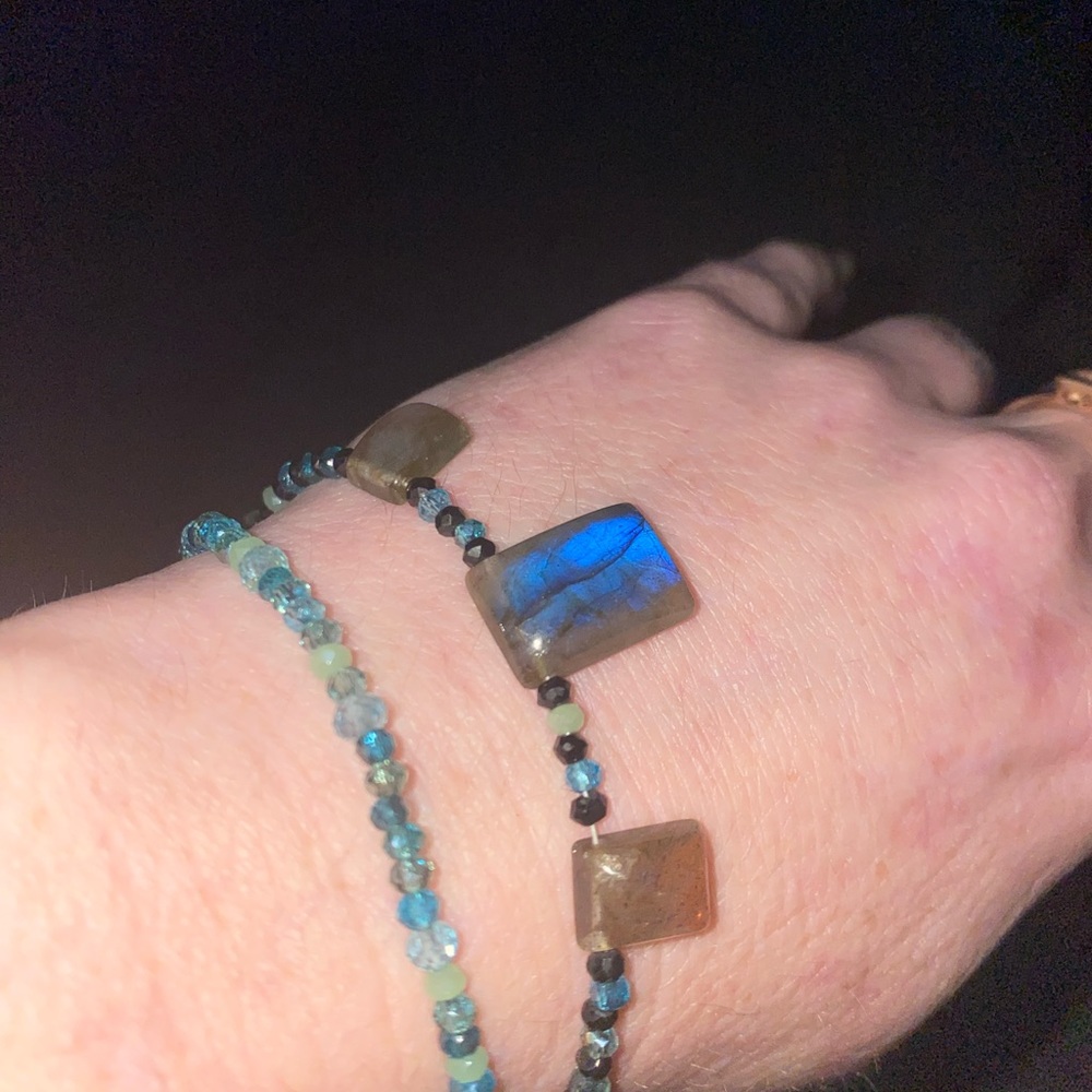 Handmade labradorite, black spinel & blue apatite bracelet